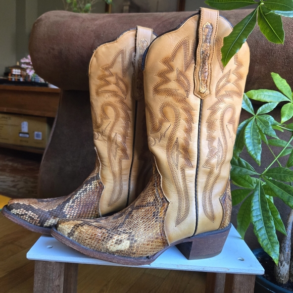 J.B. Dillon Genuine Python Women's Reserve Cowboy Boots - Picture 2 of 10